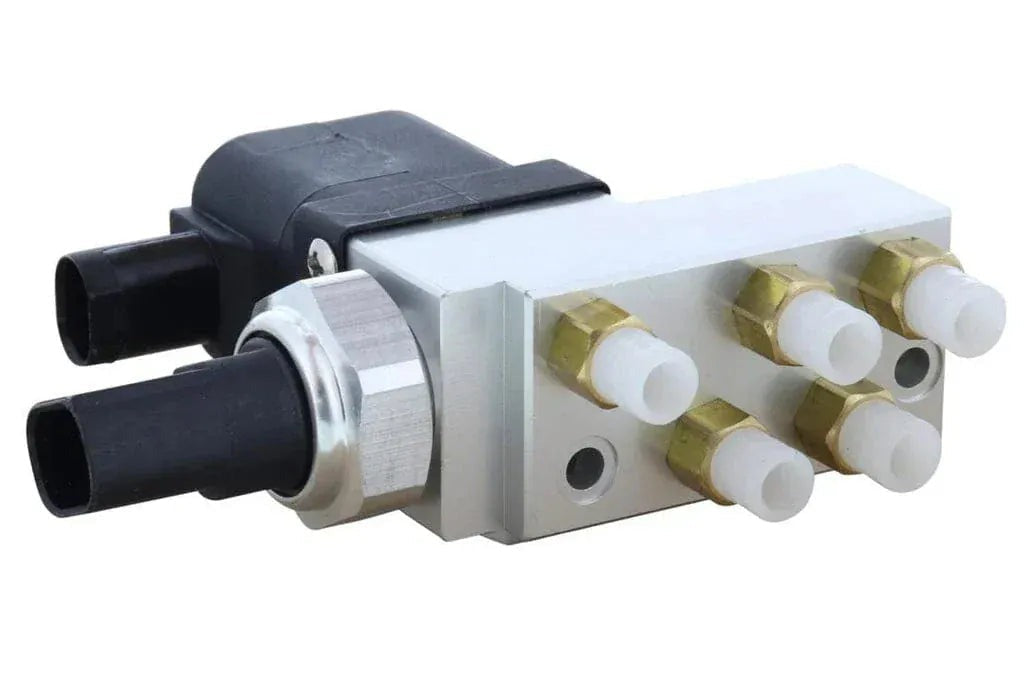 Suspension Valve - Mercedes / CLS55 AMG / CLS63 AMG / E55 AMG / E63 AMG / & More