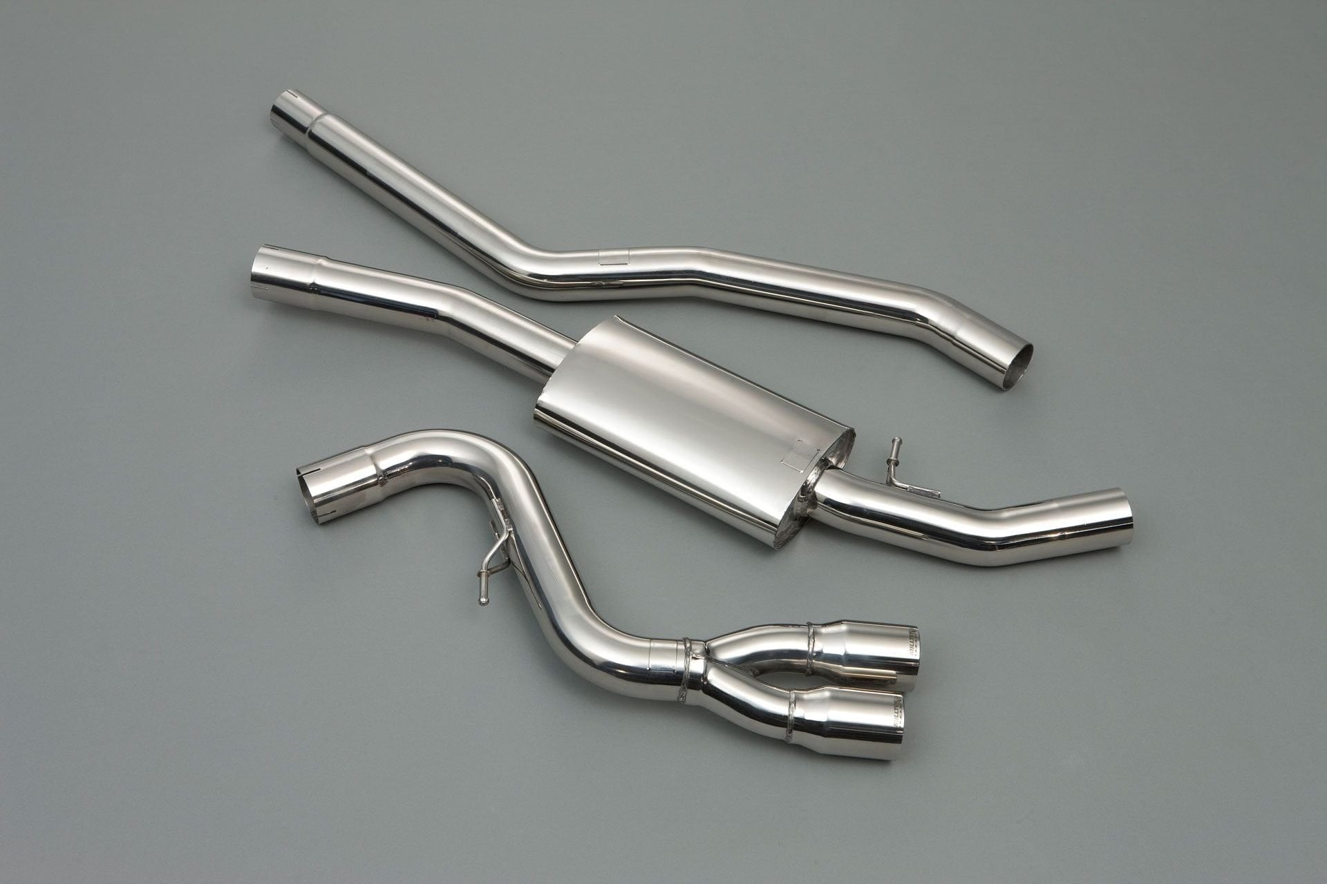 Milltek E81 / E87 Cat-back Exhaust System w/ Twin Polished Trim Assembly