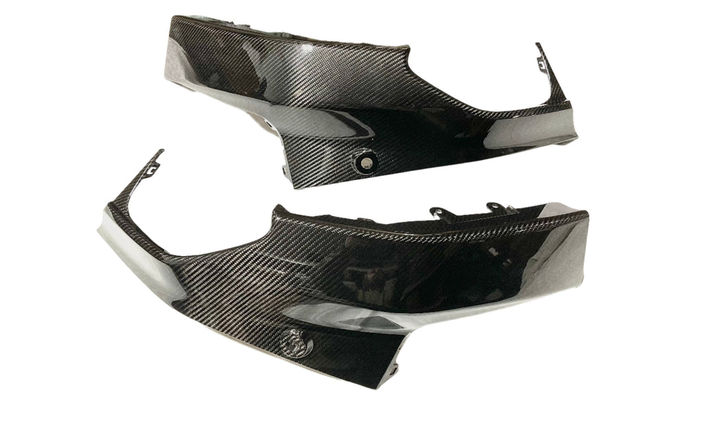 Kies BMW G42 M240i Dry Carbon Fiber OEM Style Side Diffuser