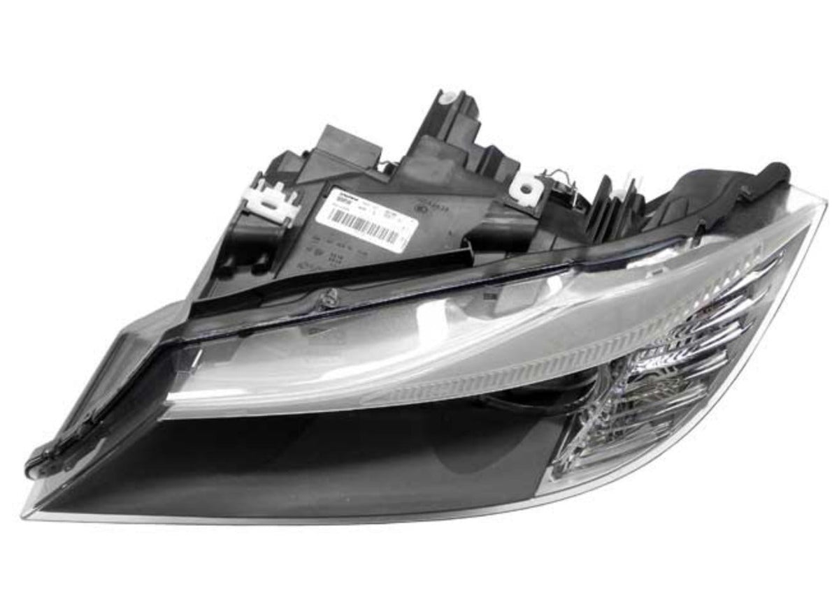 BMW E90/E91 3-Series Halogen Headlight OEM 63117202577 or 63117202578 (2009-2012)