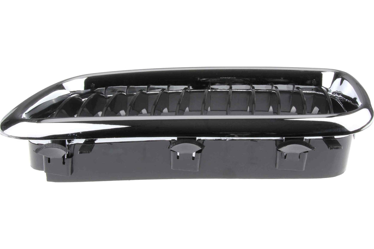 BMW E38 7-Series Hood Grill W/ Black Slats By Uro 51138231593 or 51138231594 (09/1998-2001)