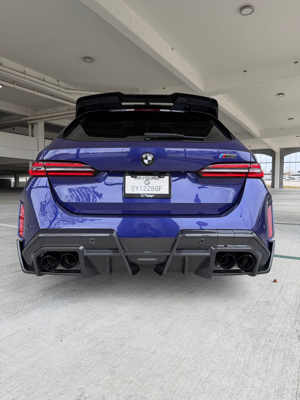 G90/G99 M5 SQ-B Dry Carbon Fiber Rear Diffuser
