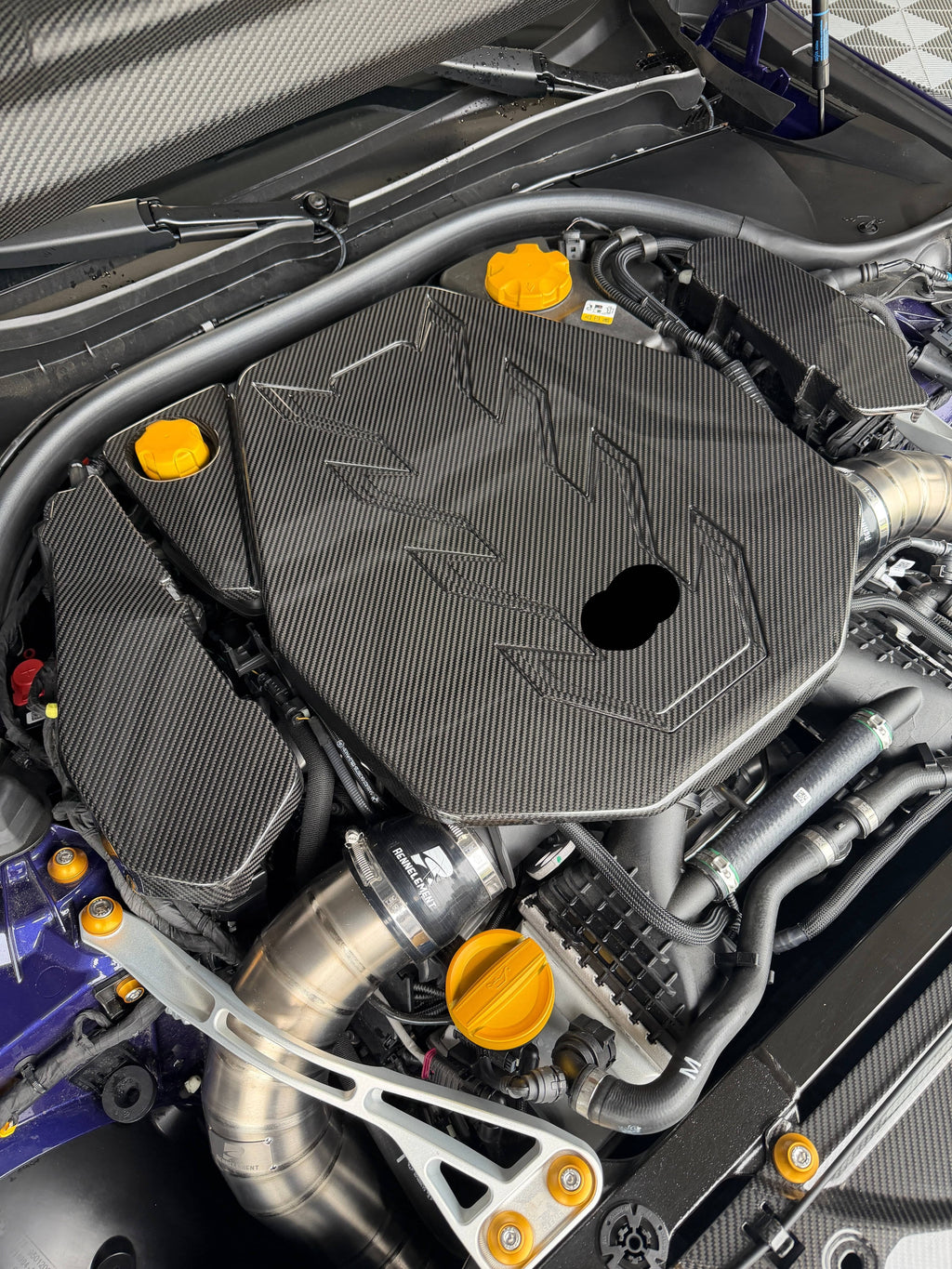 G90/G99 M5 OEM Style Dry Carbon Fiber Engine Accessory Covers