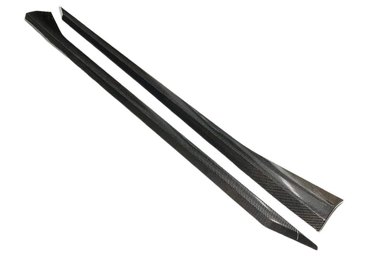 Kies Carbon Fiber Side Skirt Extensions for BMW G90 M5