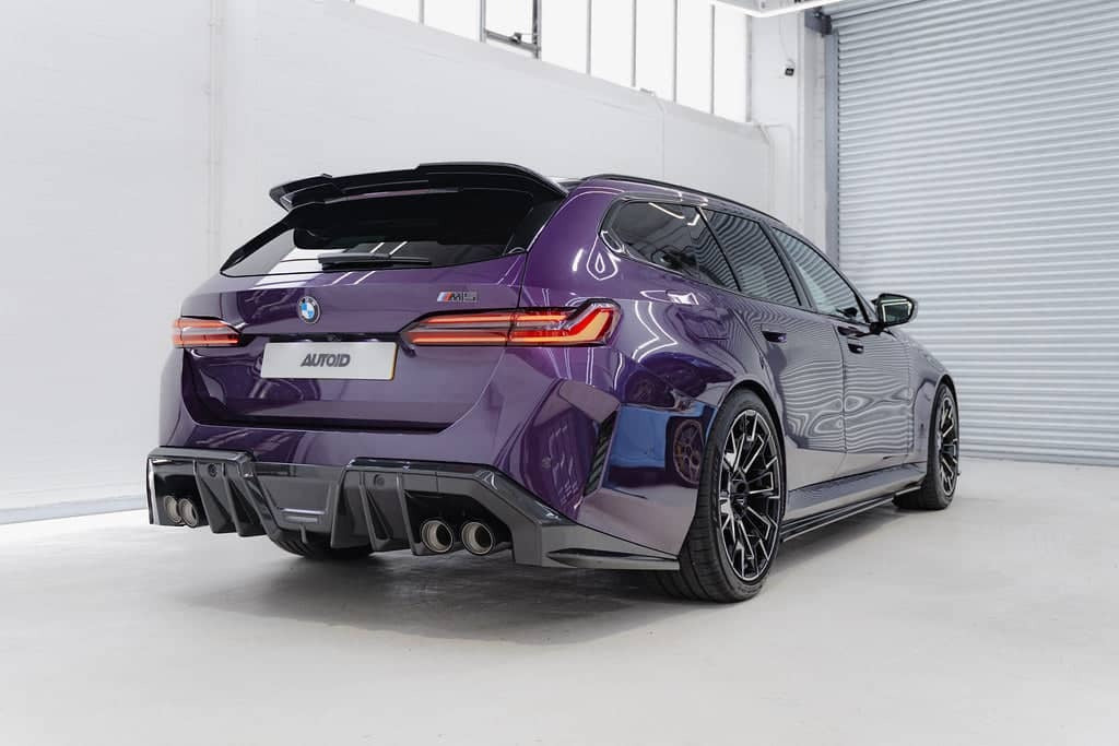TREVORA G90 / G99 M5 Carbon Fiber PR-1 Side Skirts