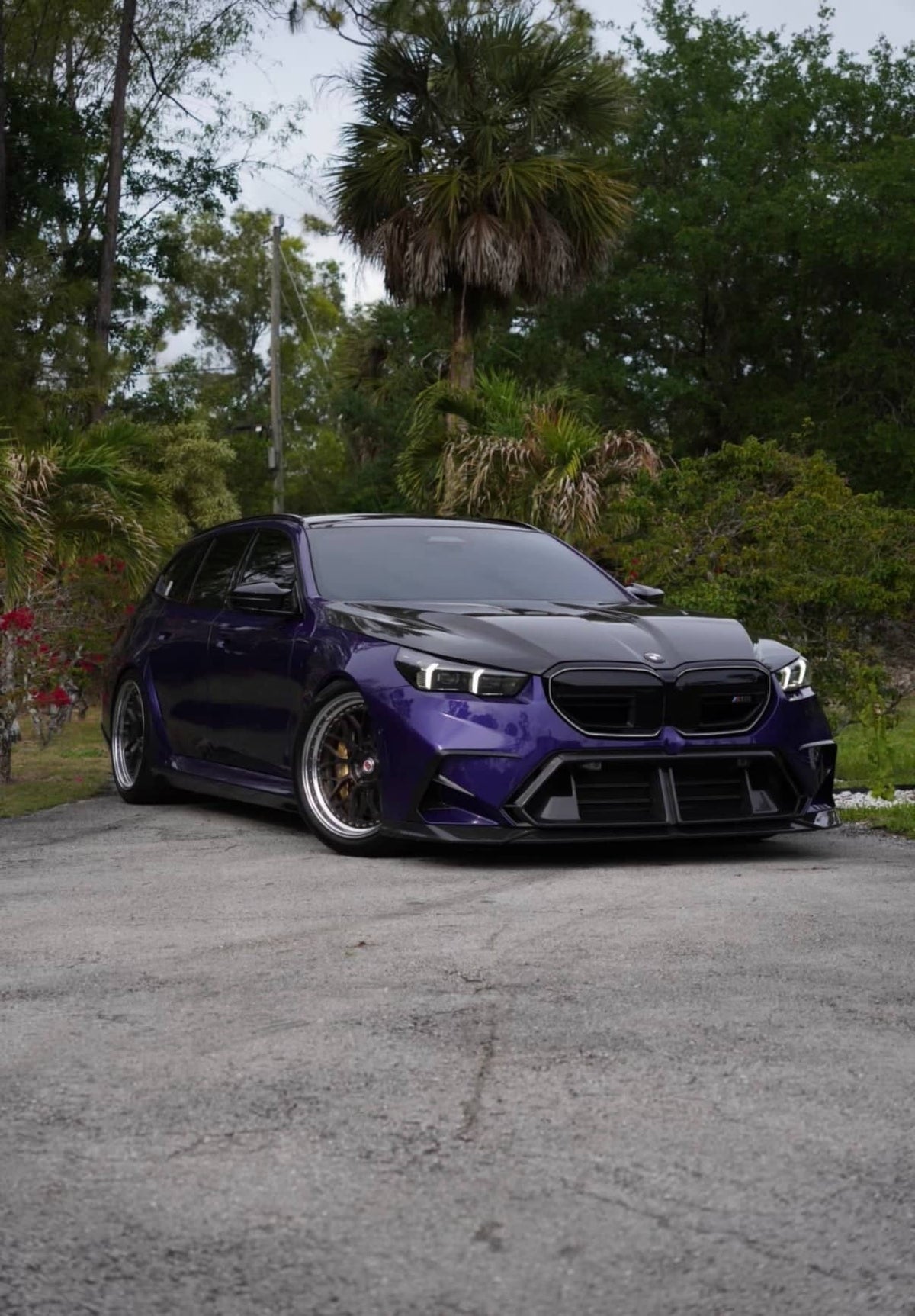 G90/G99 M5 SQ Style Carbon Fiber Front Bumper Center Trim