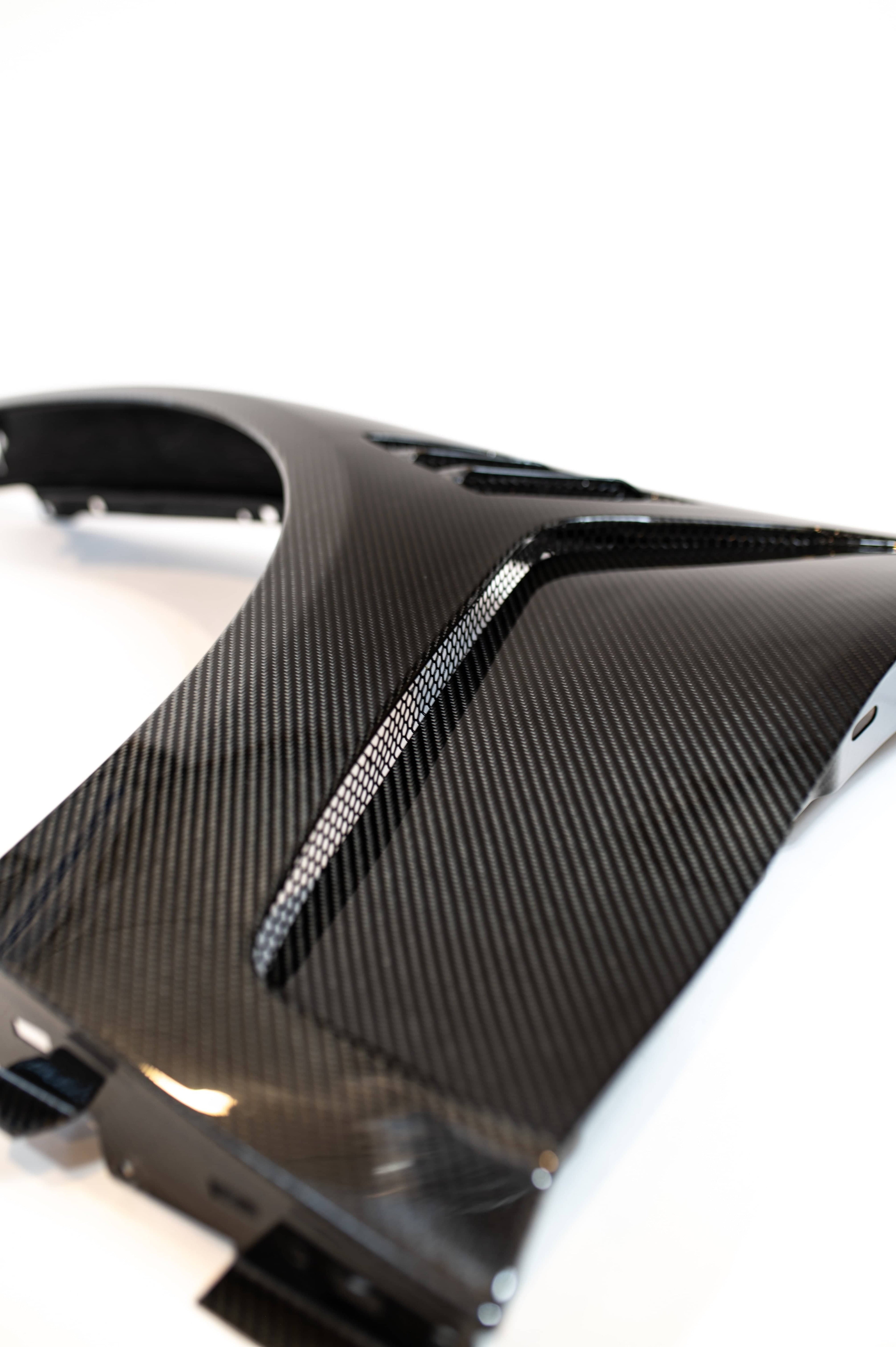 G8X Dry Carbon Fiber V2 Fenders