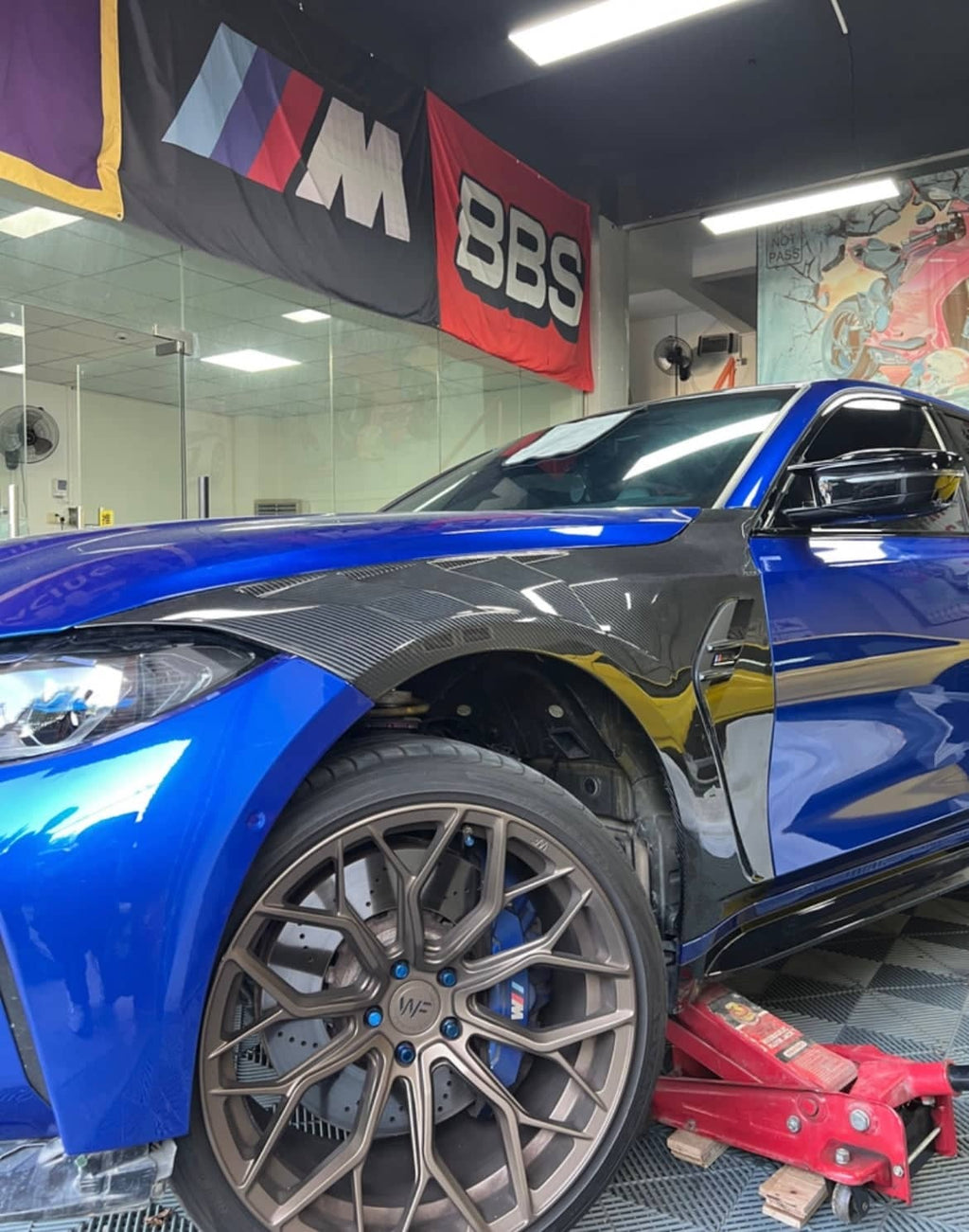 G80 Dry Carbon Fiber V1 Fenders
