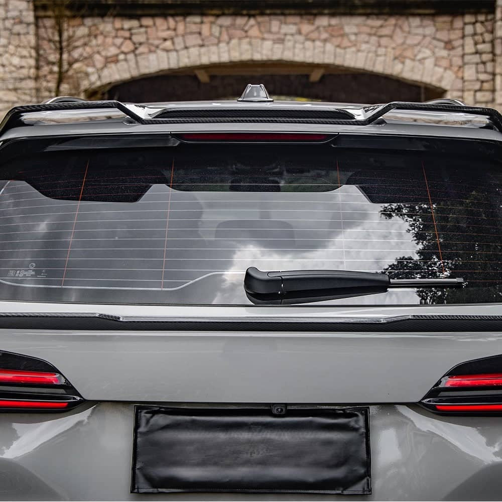 G05 SQ Style Carbon Fiber Roof Spoiler