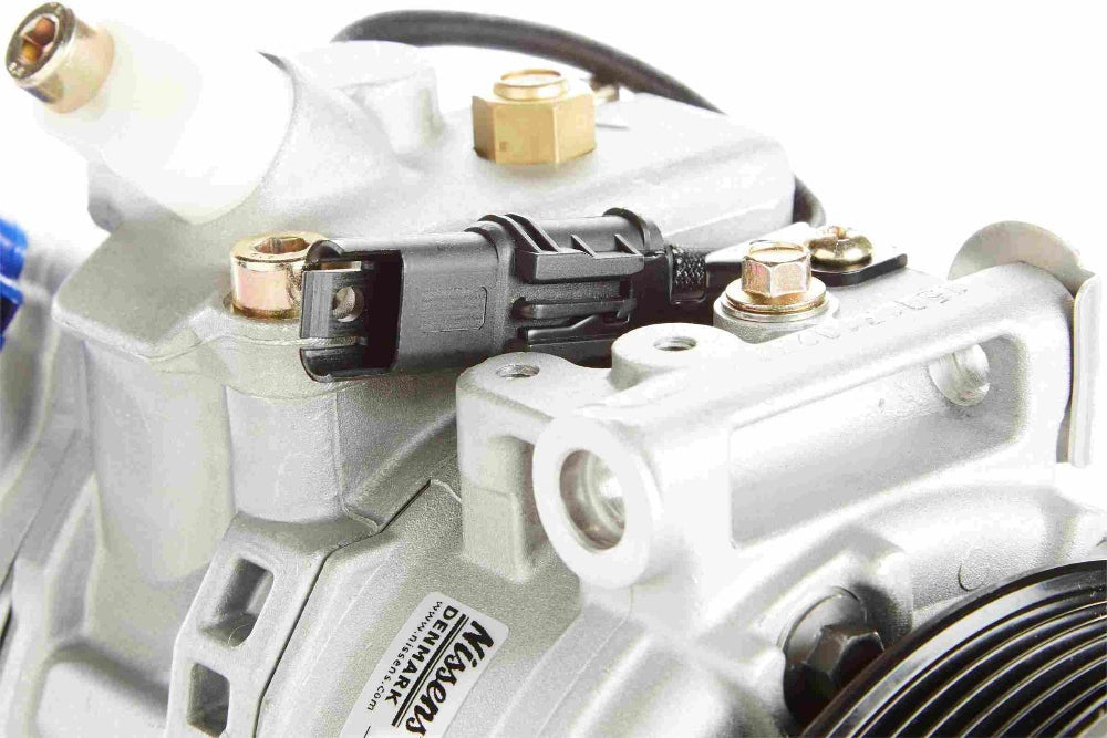 BMW E90/E92/E93 3-Series New AC Compressor By Nissens 64529122618