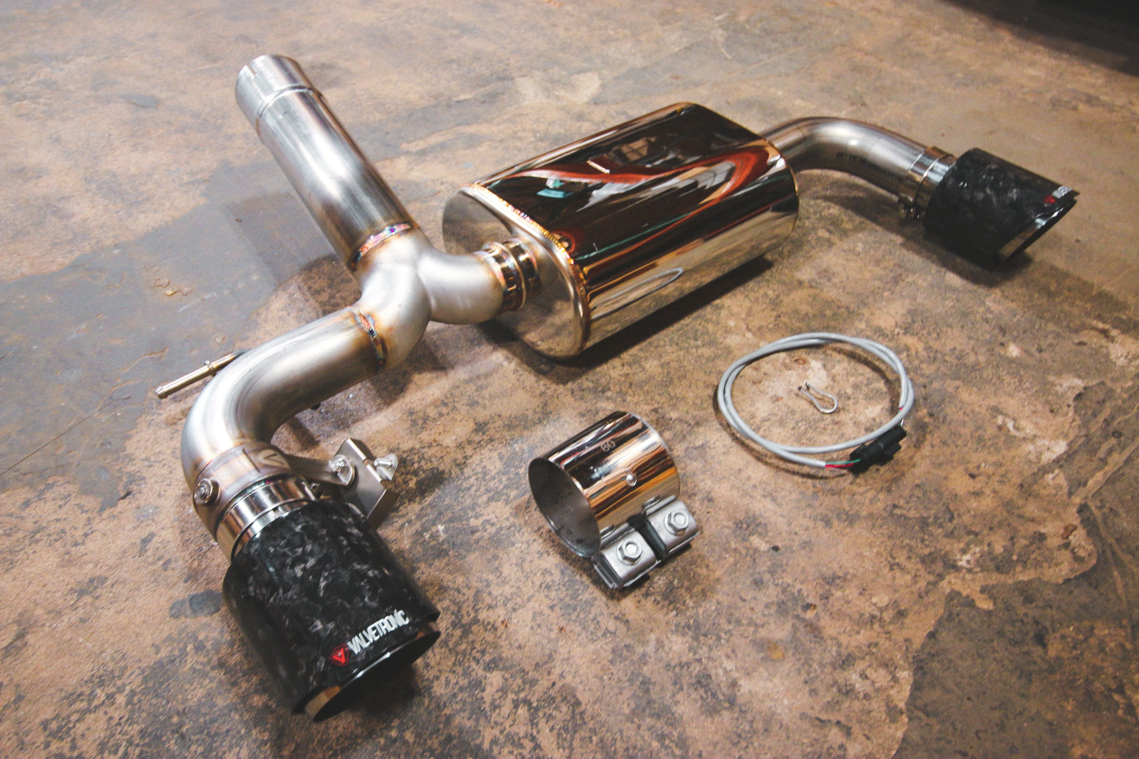 BMW F30 / F22 / F36 / F32 Valved Sport Exhaust System (Axleback)