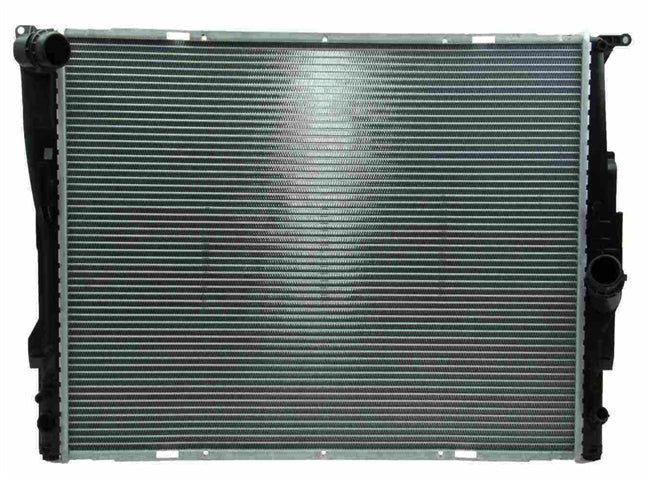 BMW 1-Series Radiator By Nissens 17117562079 or 17117559273