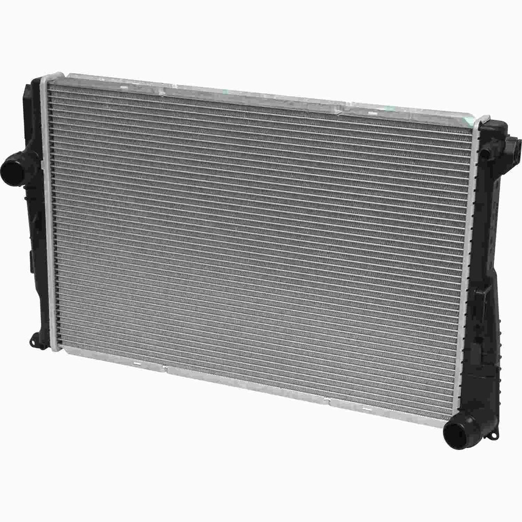 BMW F25 X3/X4 xDrive35i Engine Cooling Radiator By UAC 17118623350