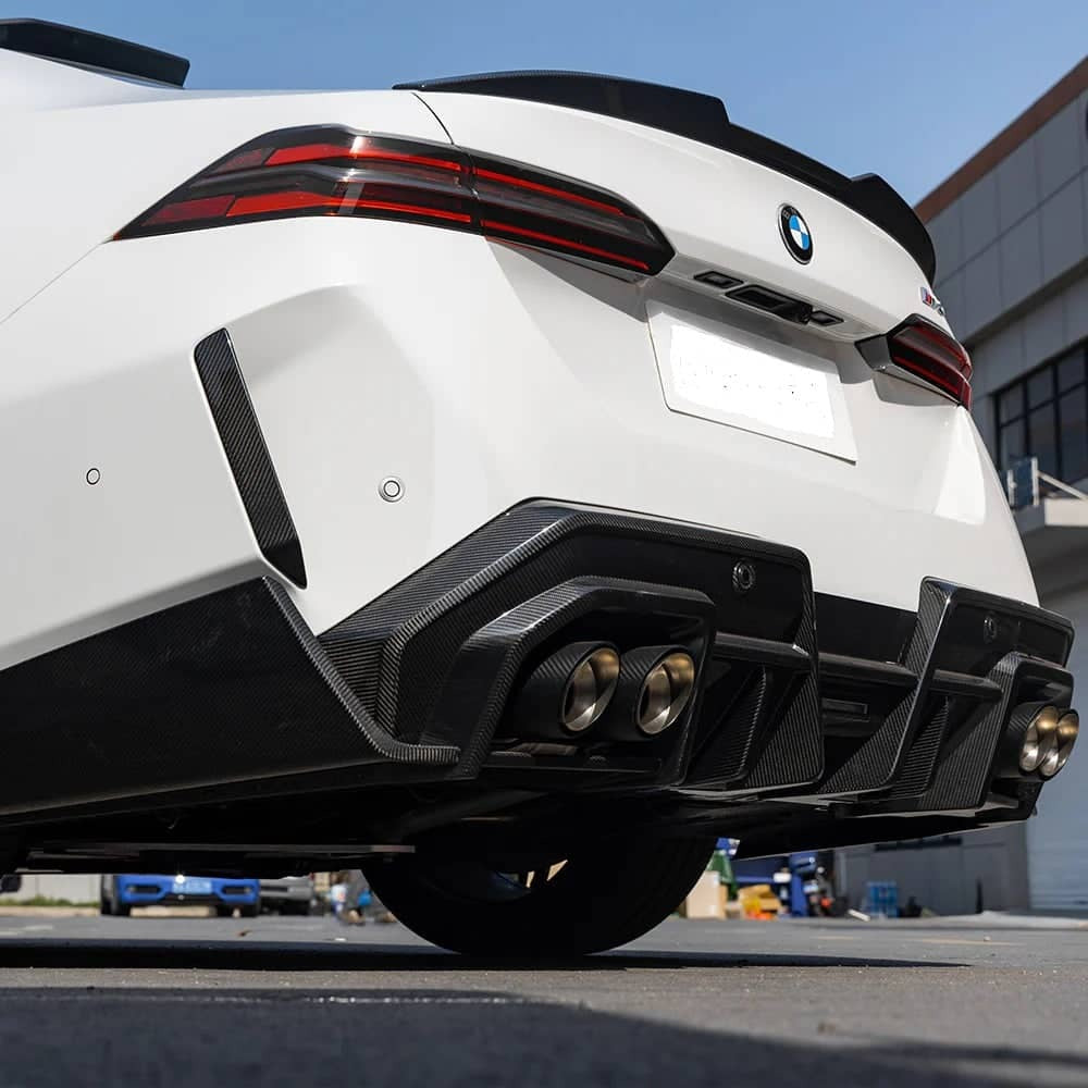 G90/G99 M5 SQ-B Dry Carbon Fiber Rear Diffuser
