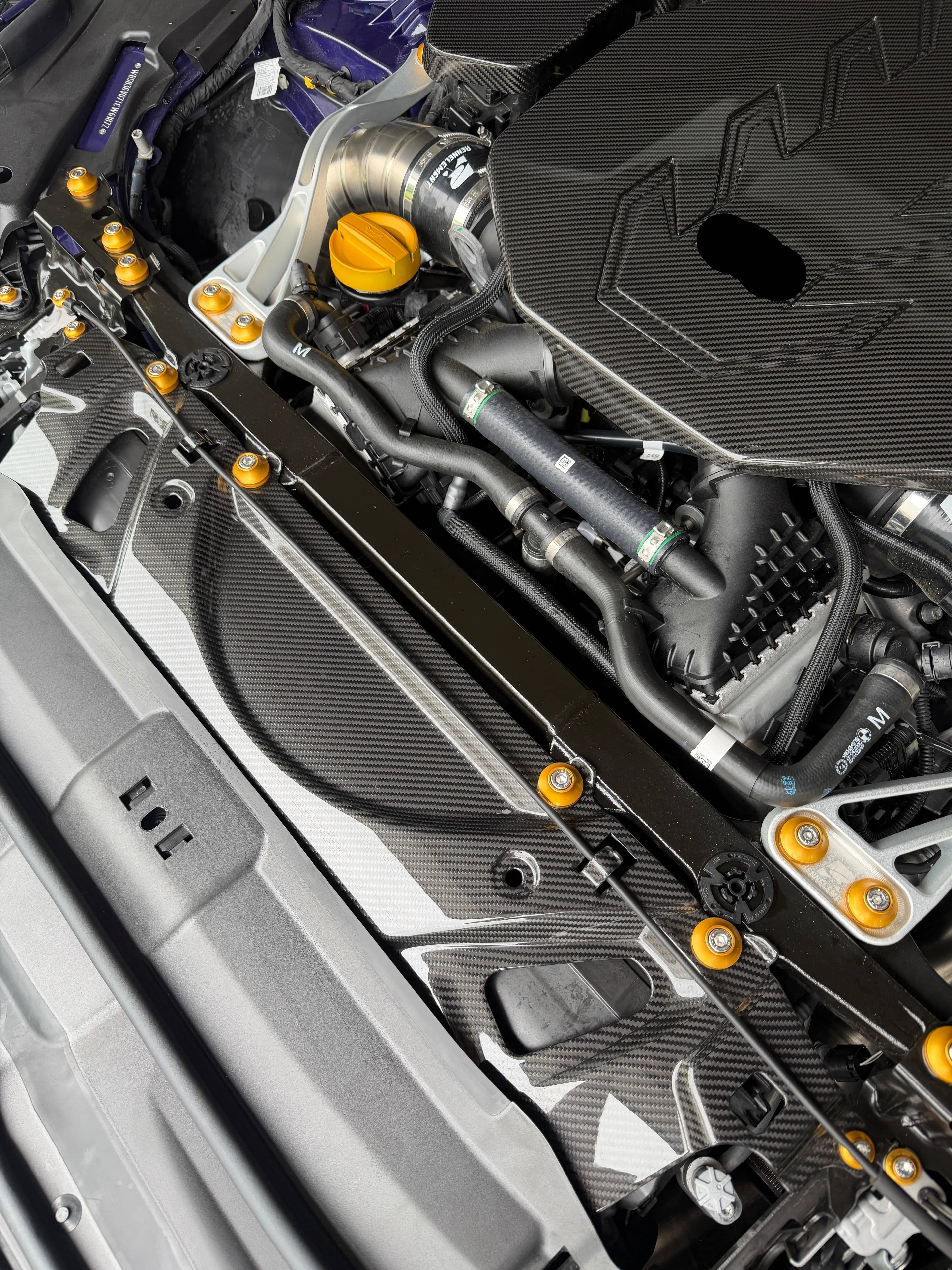G90/G99 M5 OEM Style Dry Carbon Fiber Cooling Shroud