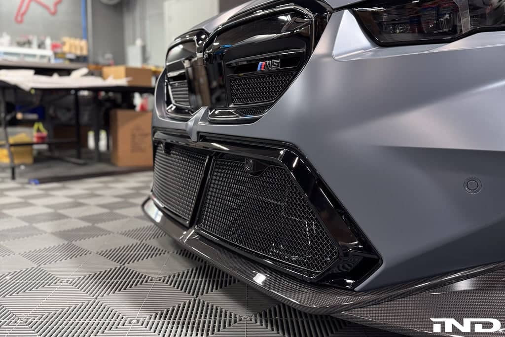 Zunsport G90 / G99 M5 Front Lower Center Grille Set