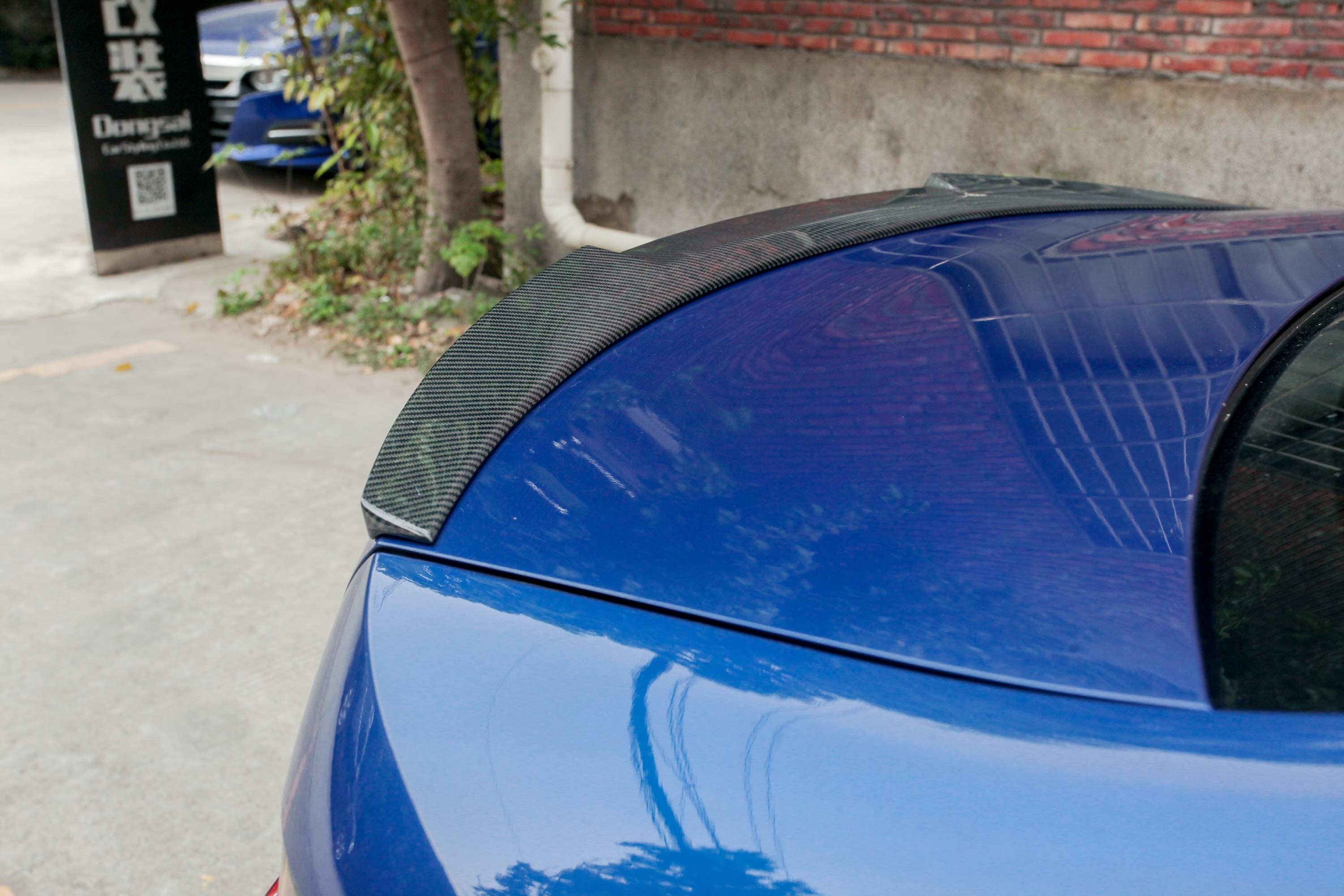G20 M4 Style Dry Carbon Spoiler