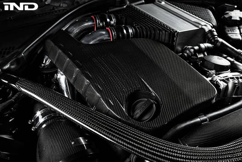 Eventuri BMW F8X M3 / M4 S55 Black Carbon Engine Cover
