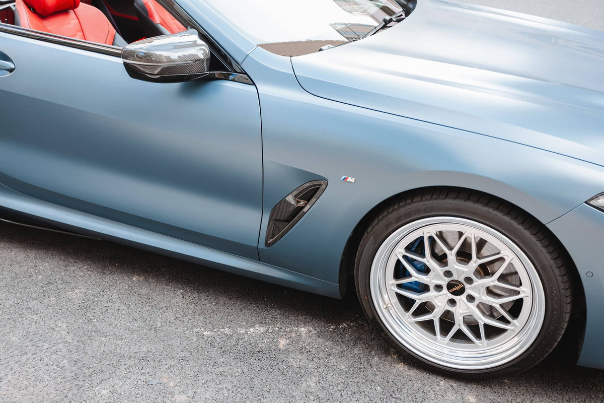 20+ 8 Series G14/G15/G16 OEM Style Dry Carbon Side Fender Trim