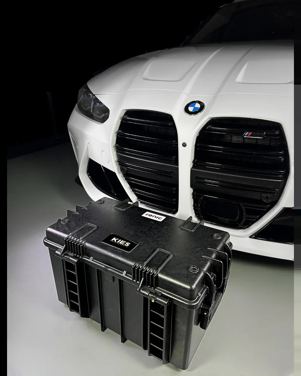 KIES + SONIC 124-PC Custom Track Set and Case