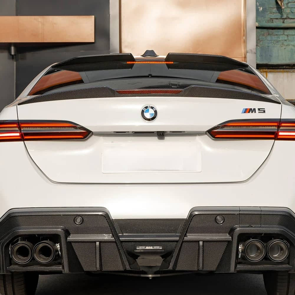 G90/G99 M5 SQ-B Dry Carbon Fiber Rear Diffuser