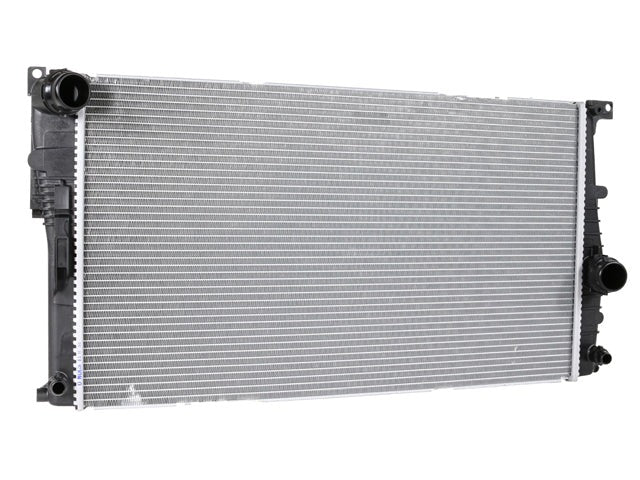 BMW F30 3-Series Engine Cooling Radiator Assembly OEM 17118672104