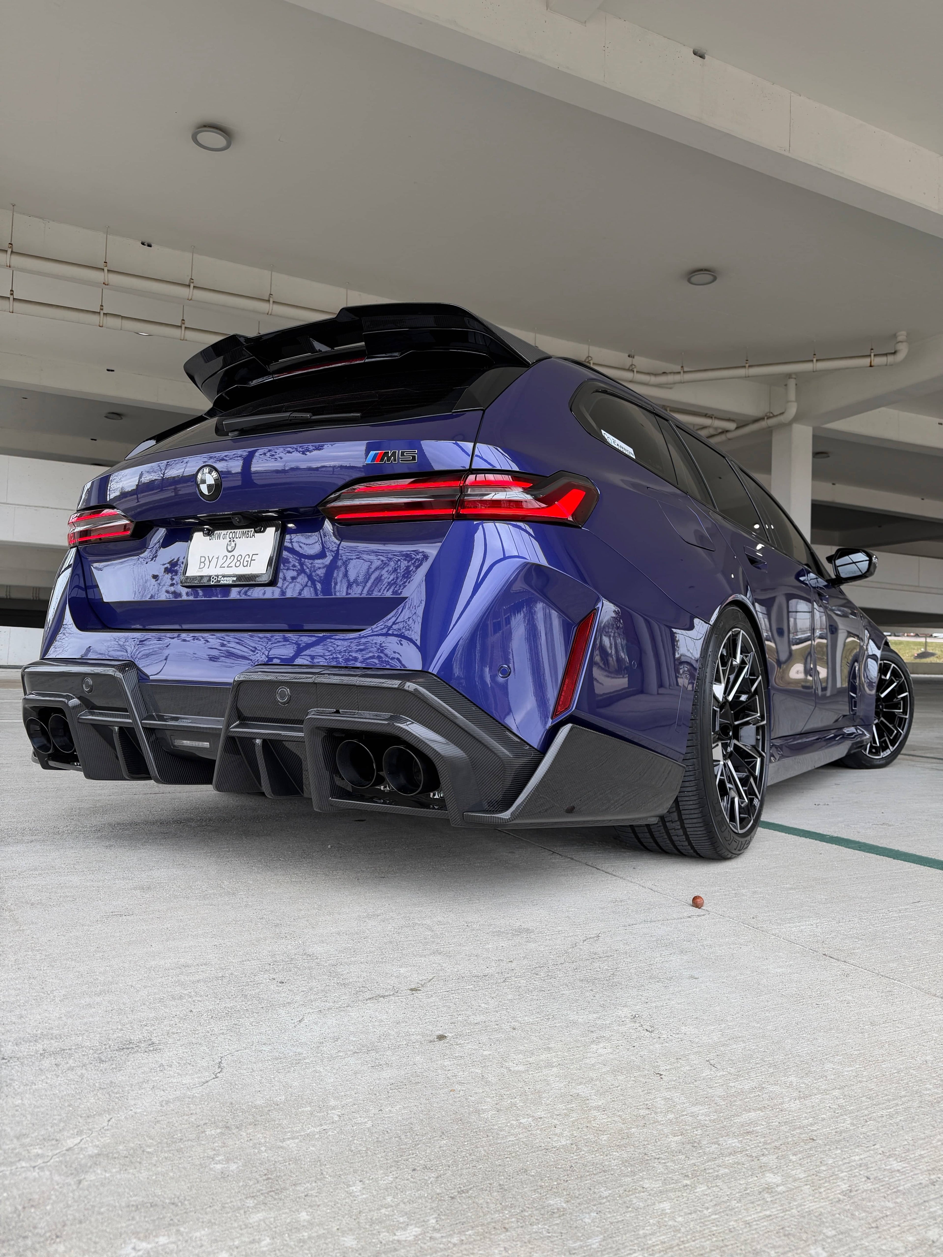 G90/G99 M5 SQ-B Dry Carbon Fiber Rear Diffuser