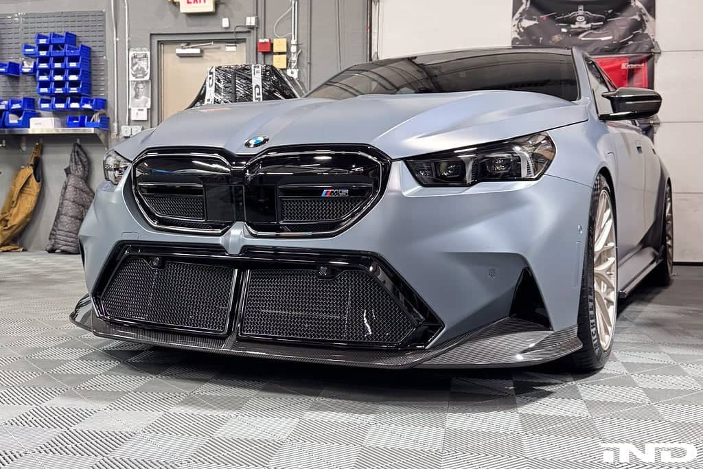 Zunsport G90 / G99 M5 Front Lower Center Grille Set