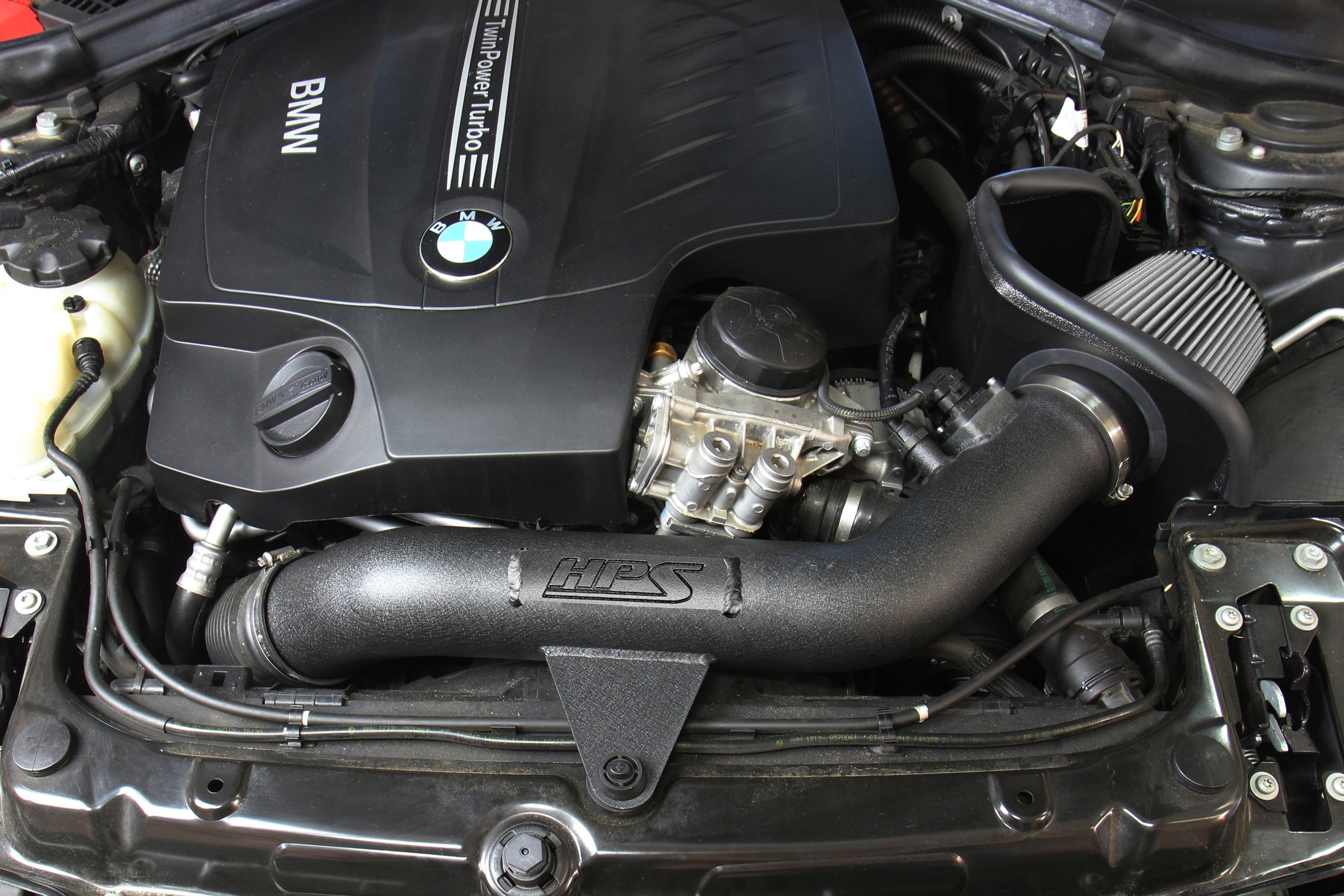 HPS Performance Air Intake Kit with Heat Shield, 2014-2016 BMW 435i 435ix F32 F33 F36 3.0L Turbo N55, 827-625
