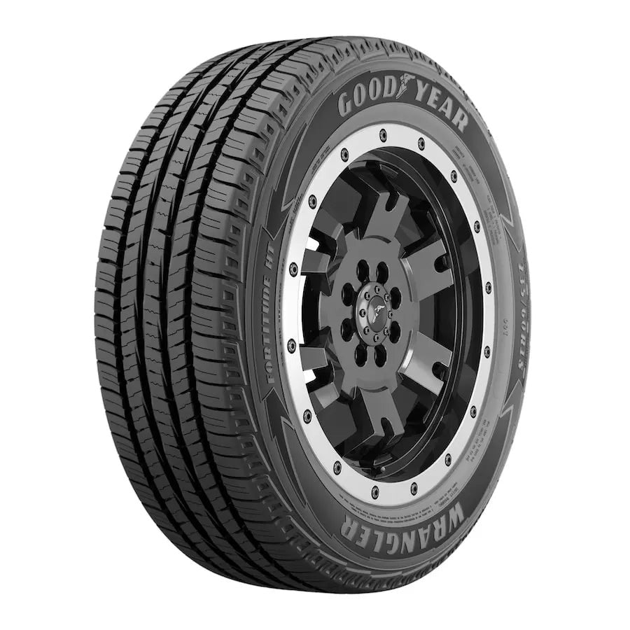 Goodyear Wrangler HT Tire 235/85R16 120/116Q
