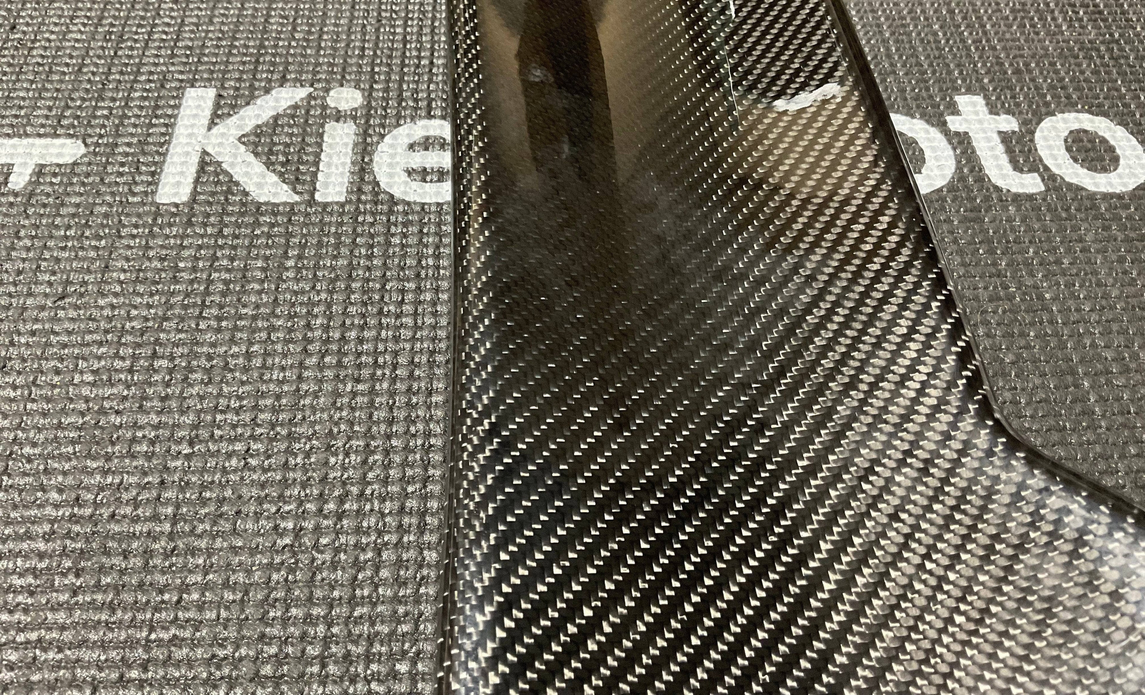 OPEN BOX - BMW E92 PSTL Aggressive Style Rear Trunk Lip (Foggy Carbon Weave Defect)