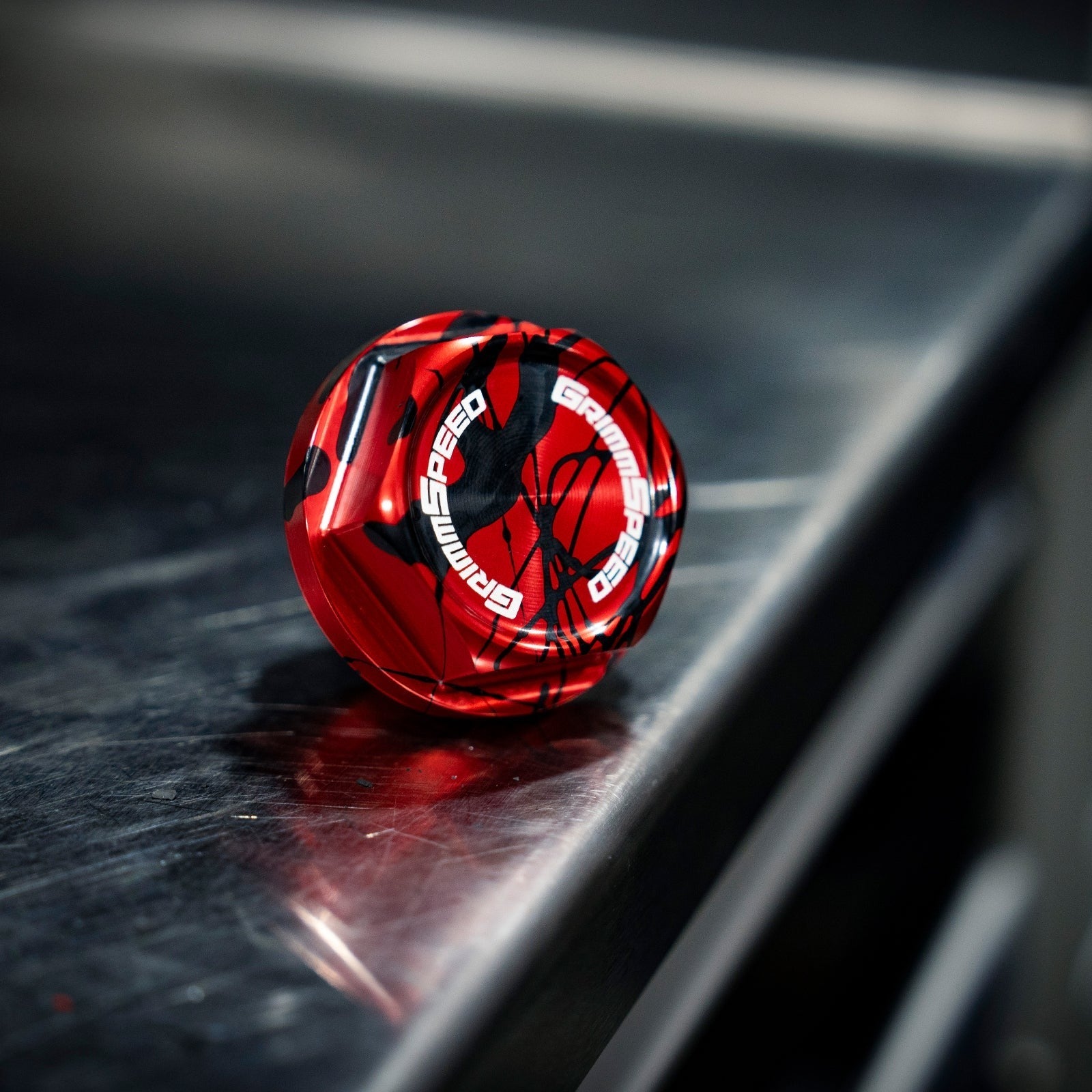 GrimmSpeed V2 Bolt Oil Cap - Splatter Red & Black - Subaru Universal