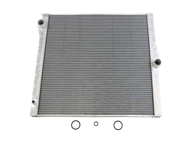 BMW E70 X5 Engine Cooling Radiator Assembly By Nissens 17117585036