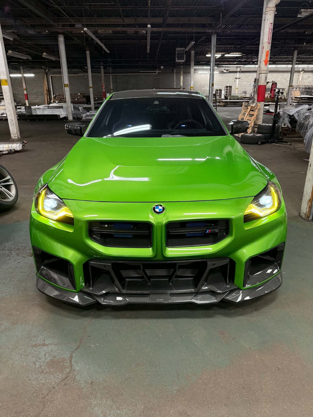 G87 SQ Dry Carbon Fiber Center Bumper Trim