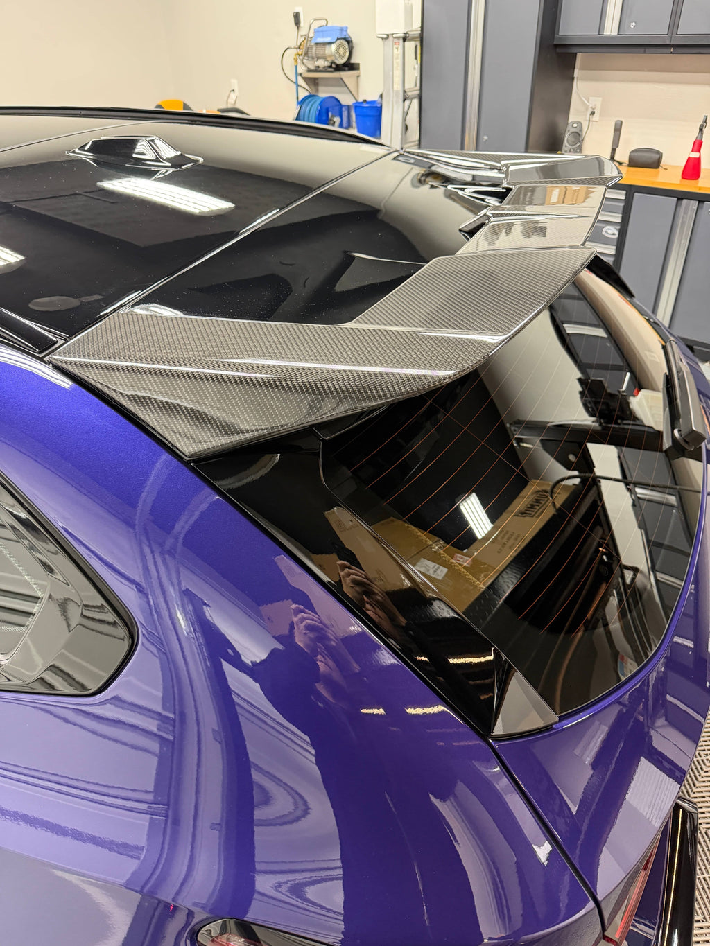 G99 M5 SQ Style Dry Carbon Fiber Roof Spoiler