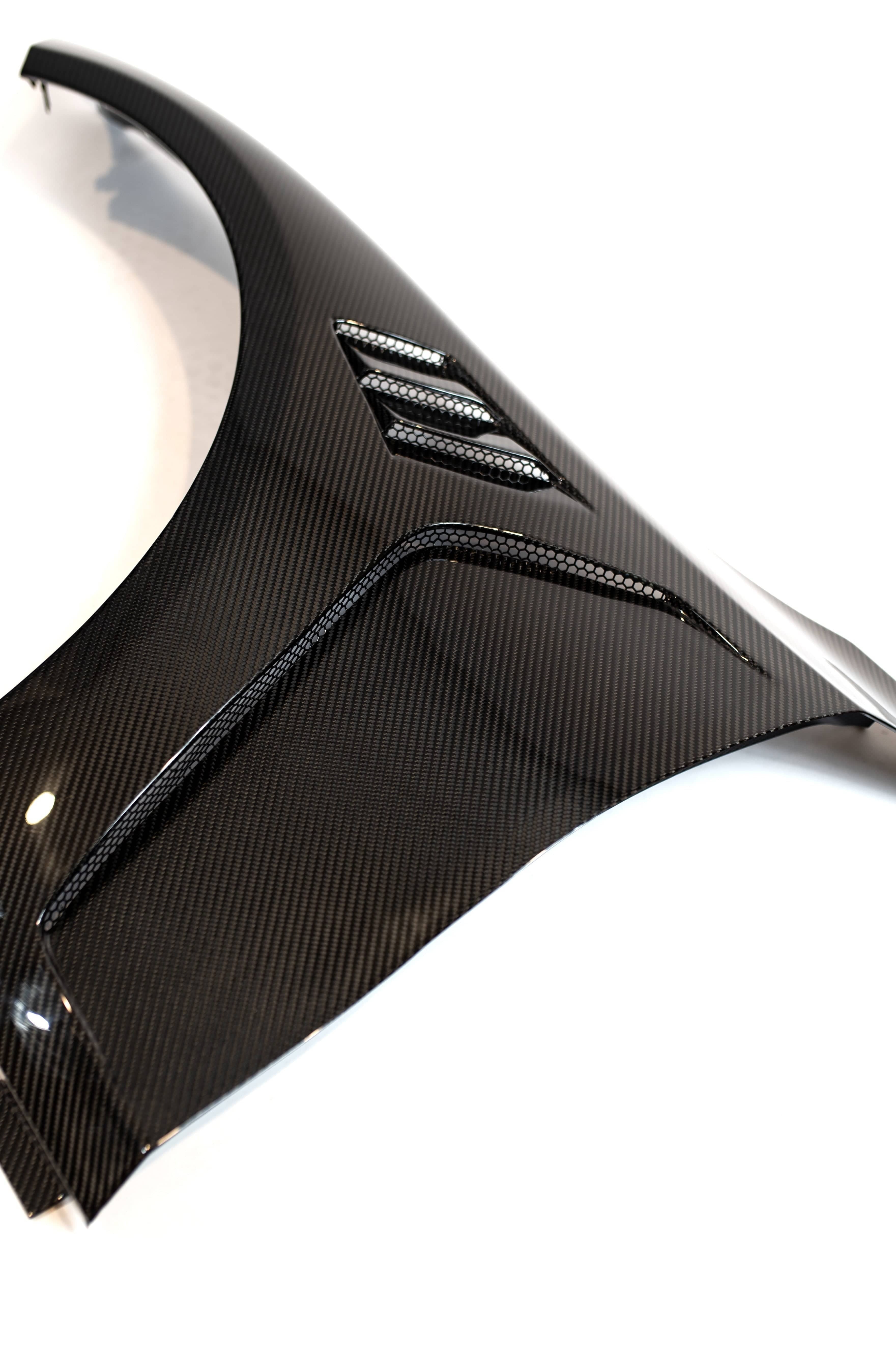 G8X Dry Carbon Fiber V2 Fenders