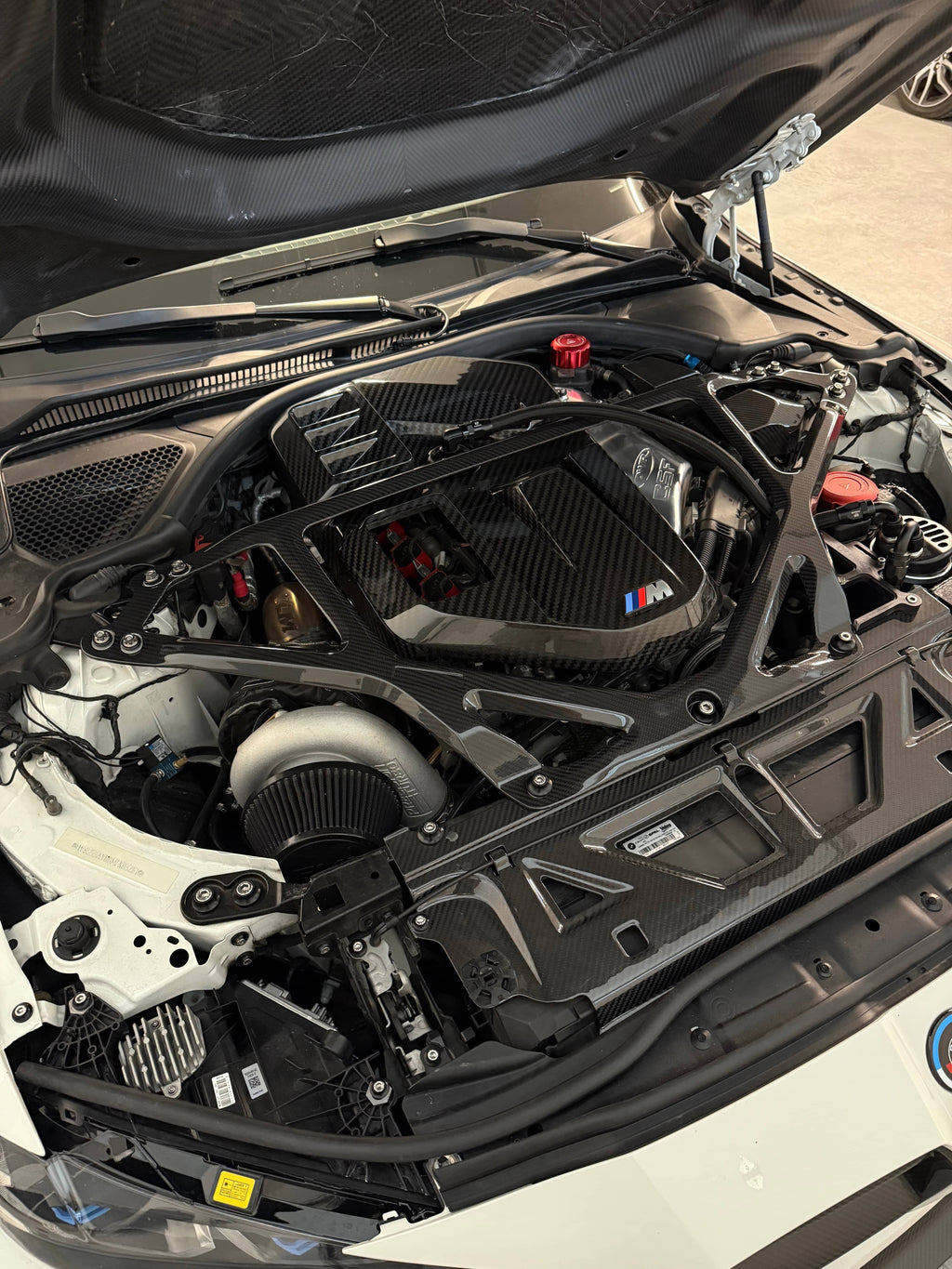 G8X CSL Style Carbon Strut Brace