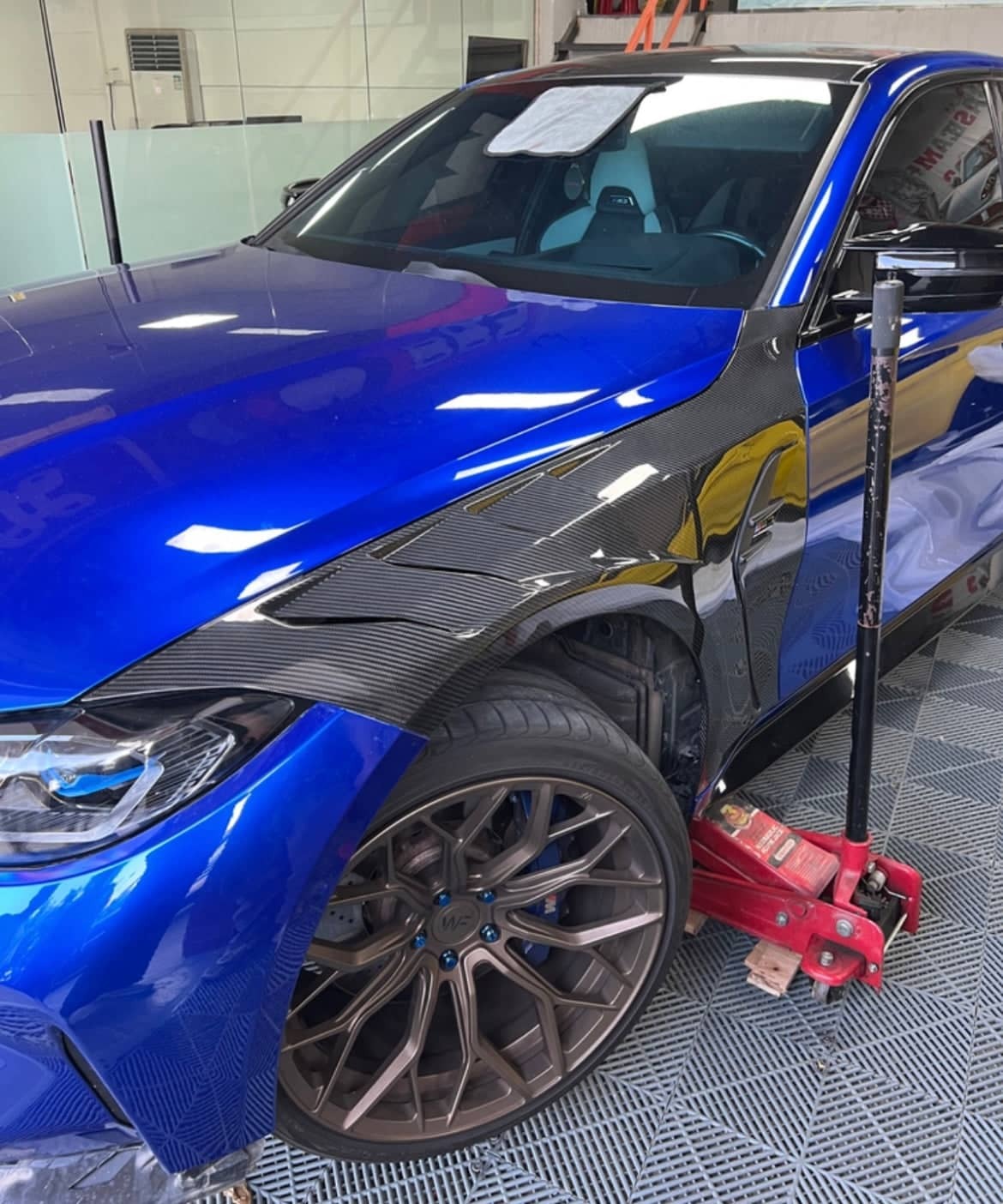 G80 Dry Carbon Fiber V1 Fenders