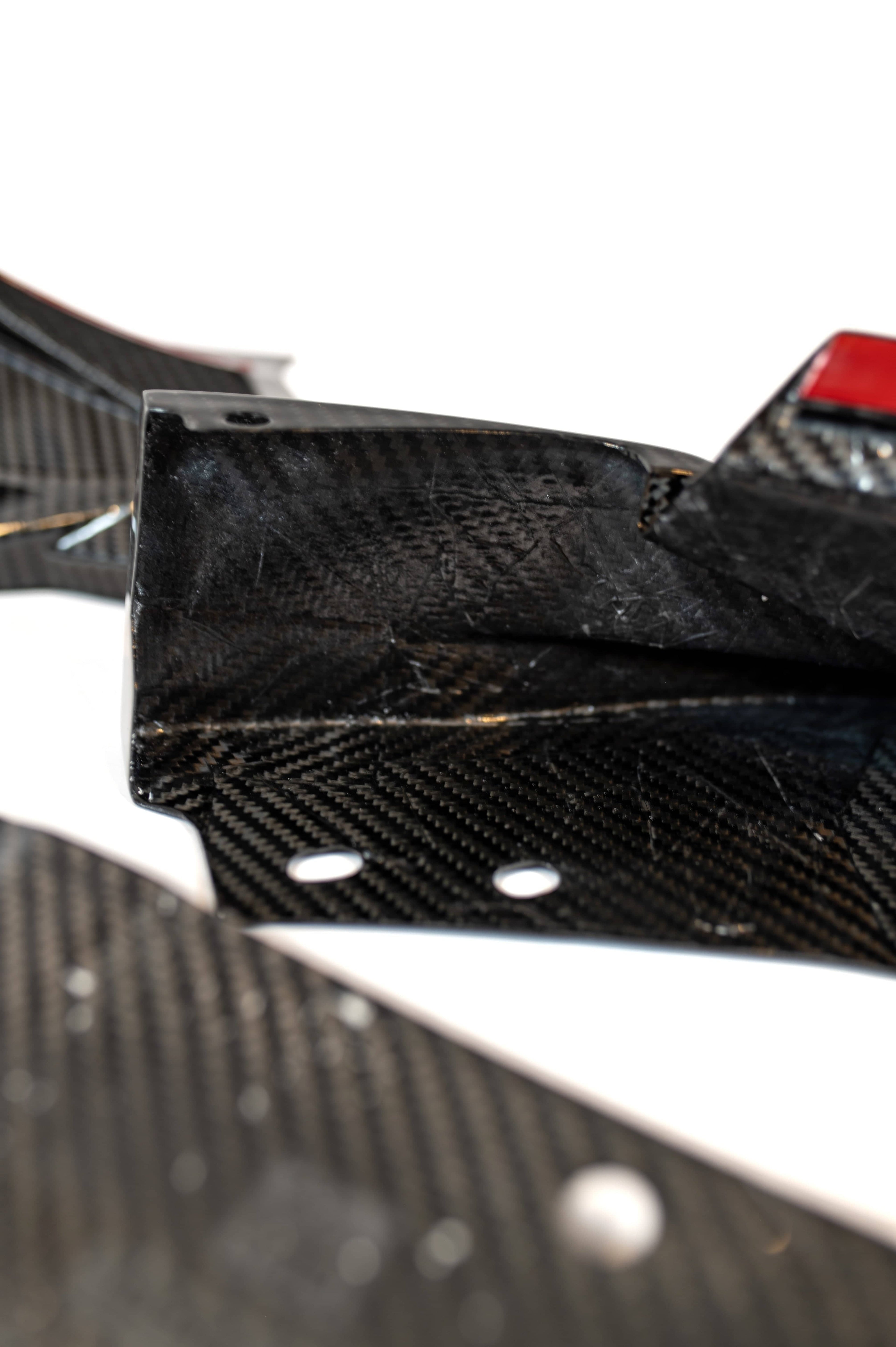 G8X Dry Carbon Fiber V4 Lip
