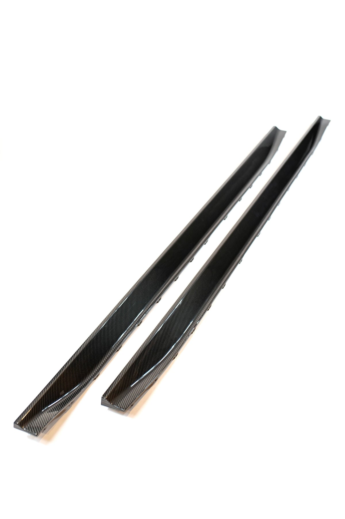 G8X Dry Carbon Fiber V2 Side Skirts
