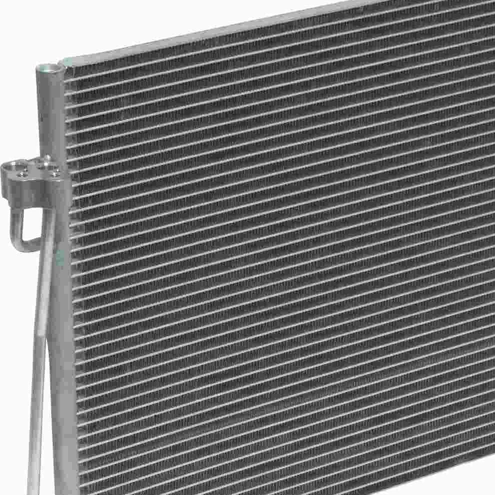 BMW E60/E61 5-Series AC Condenser W/ Drier By UAC 64509122825