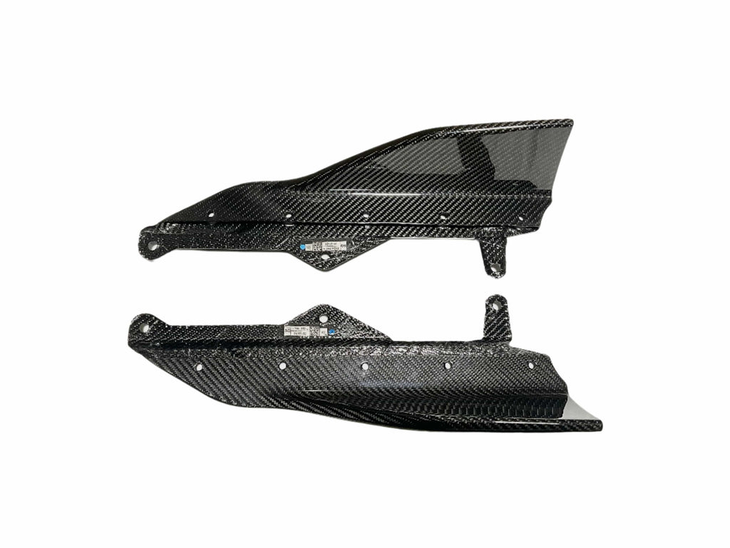 Kies BMW G42 M240i Dry Carbon Fiber Modern Performance Side Skirts