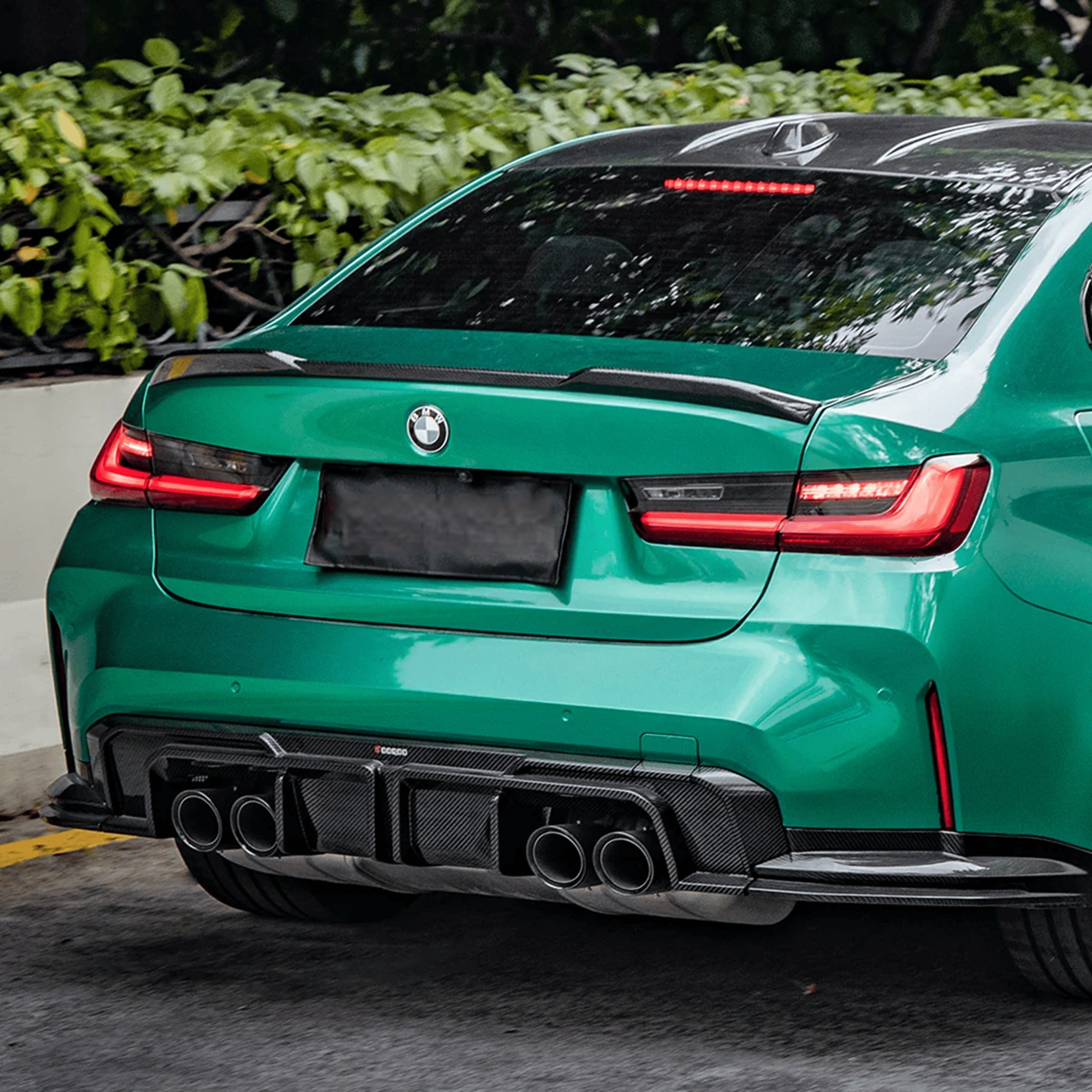 G8X SQ Carbon Fiber Rear Diffuser