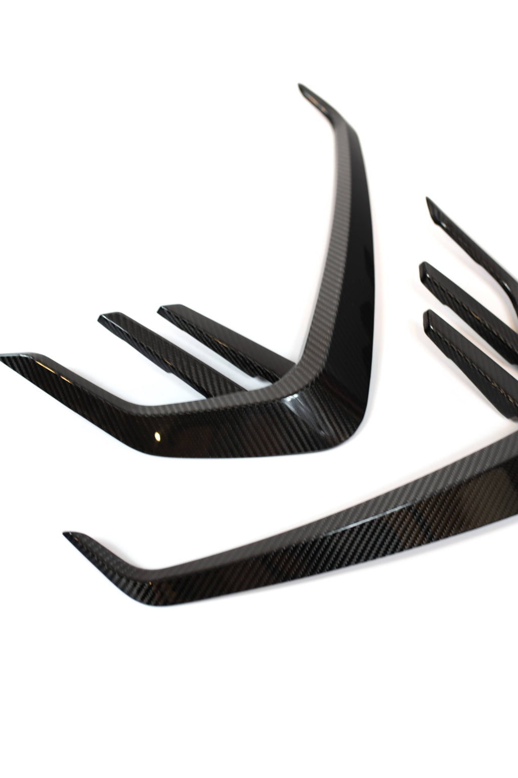 G8X Dry Carbon Fiber Fender Accents