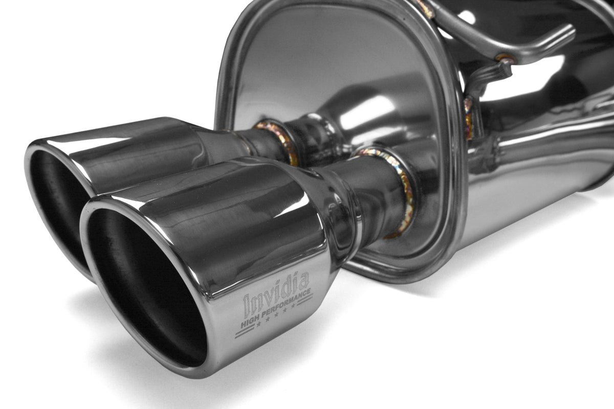 Invidia 4Dr Q300 Twin Outlet Rolled Stainless Steel Quad Tip Cat-Back Exhaust - Stainless Tips - 2015-2021 Subaru WRX / STI