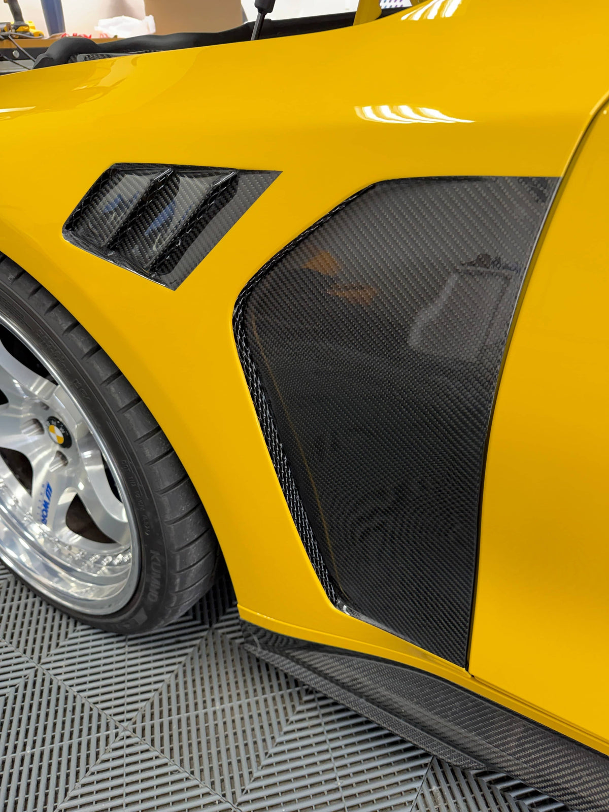 G8X Dry Carbon Fiber V2 Fenders