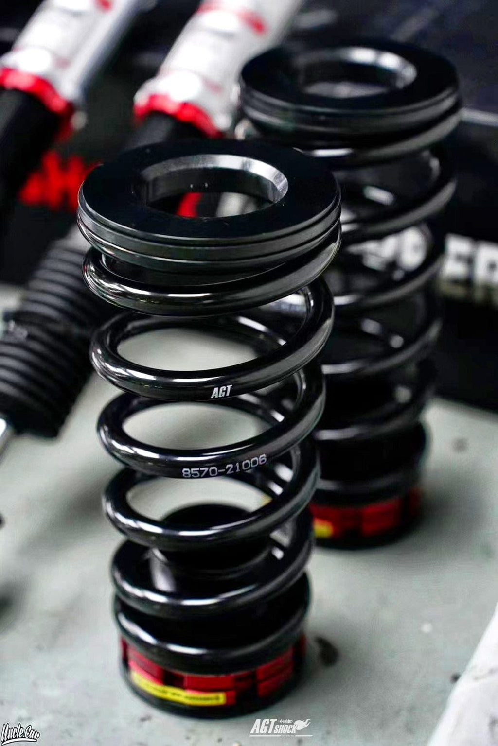 AGT Shock 2018+ F39 X2 MK1 Front Inverted Fork/Rear Flip-Front Spring Rate: 7K190 Rear Spring Rate: 6K180