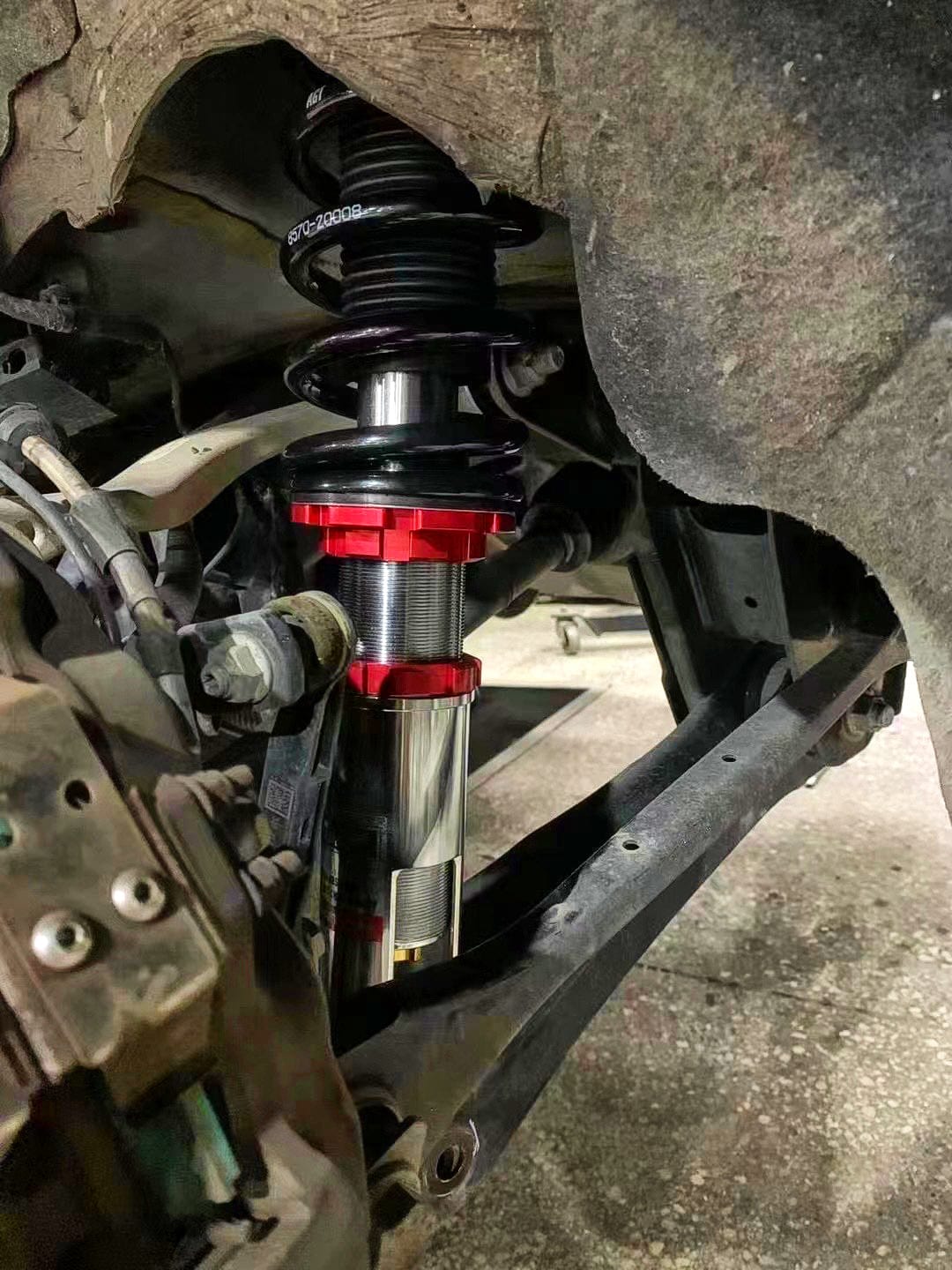 AGT Shock 2018+ G01 G02 X3 X4 MK2 Front/ Rear: Inverted Fork -Front Spring Rate: 7K210 Rear Spring Rate: 8K200