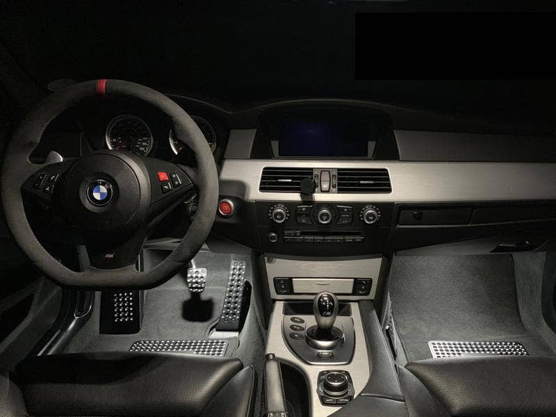 AutoTecknic Bright Red Start Stop Button - BMW E9X M3 | 3-Series