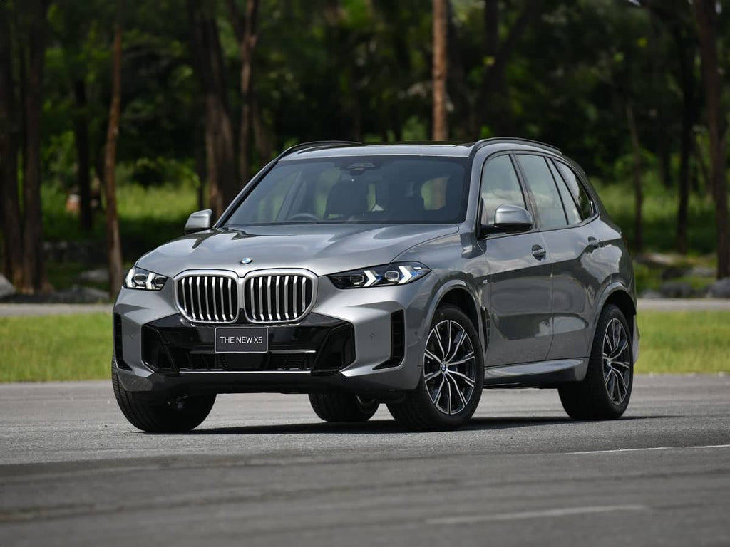 AutoTecknic Carbon Fiber Front Bumper Air Vent Set - BMW G05 X5 M-Sport LCI